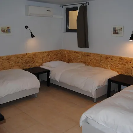 Leonidionhouses - The Kissakas Terrace House Holiday home
